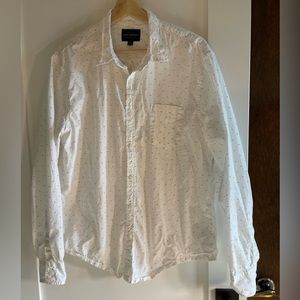 Lucky Brand Long Sleeved Button Down Size Large